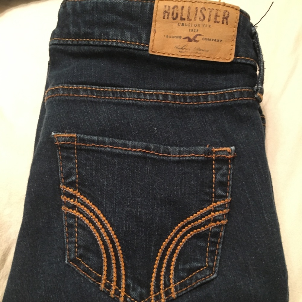 Hollister Jeans Sz1 Width is 25